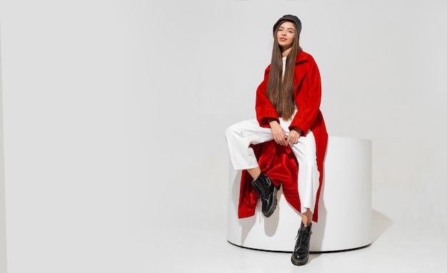Unconventional Chic: Breaking Fashion Rules with Confidence